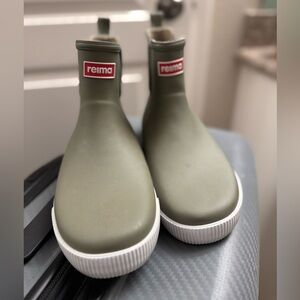 New Reima Waterproof Low Cut Rain Boots